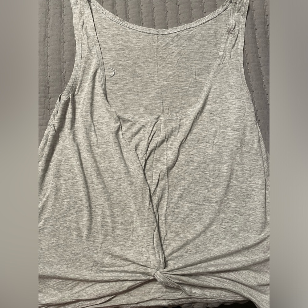 Zyia light grey swirl tank